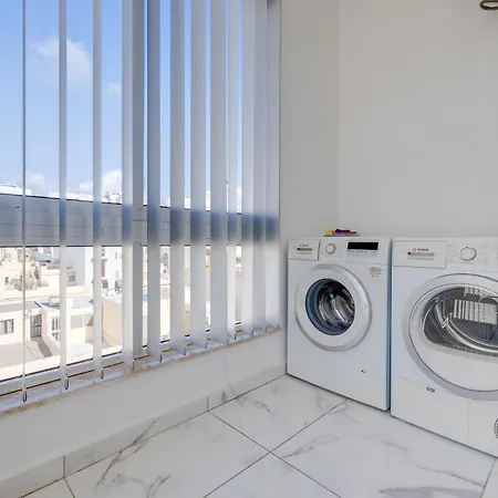 公寓 Charming 1br Penthouse In Gzira *