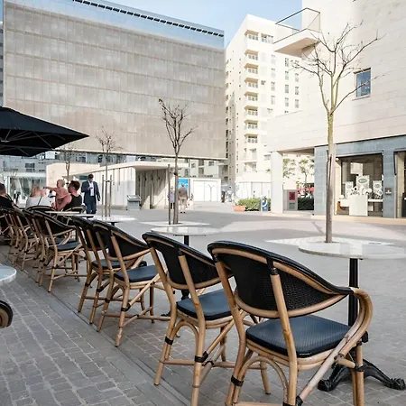 Charming 1br Penthouse In Gzira Apartment *