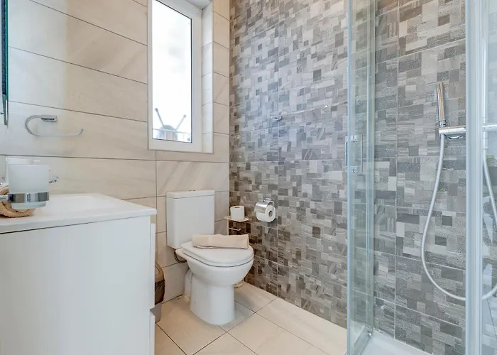 Lejlighed Charming 1br Penthouse In Gzira Sliema