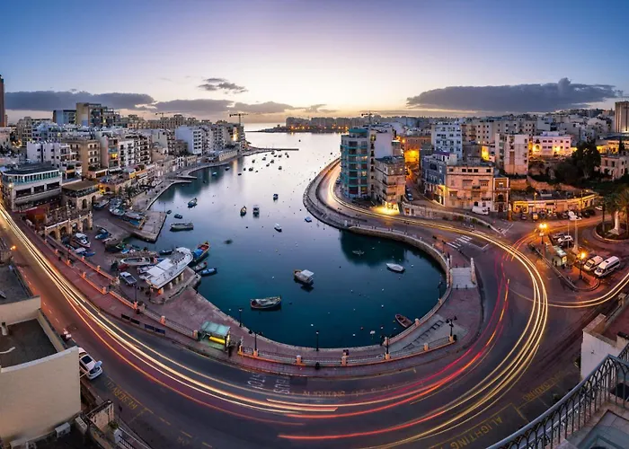 Lejlighed Charming 1br Penthouse In Gzira