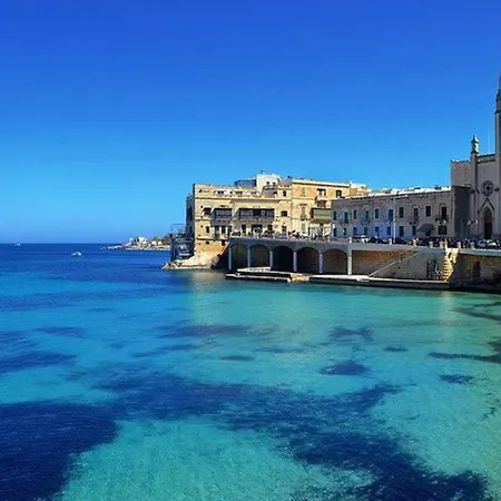 Charming 1br Penthouse In Gzira 아파트 *
